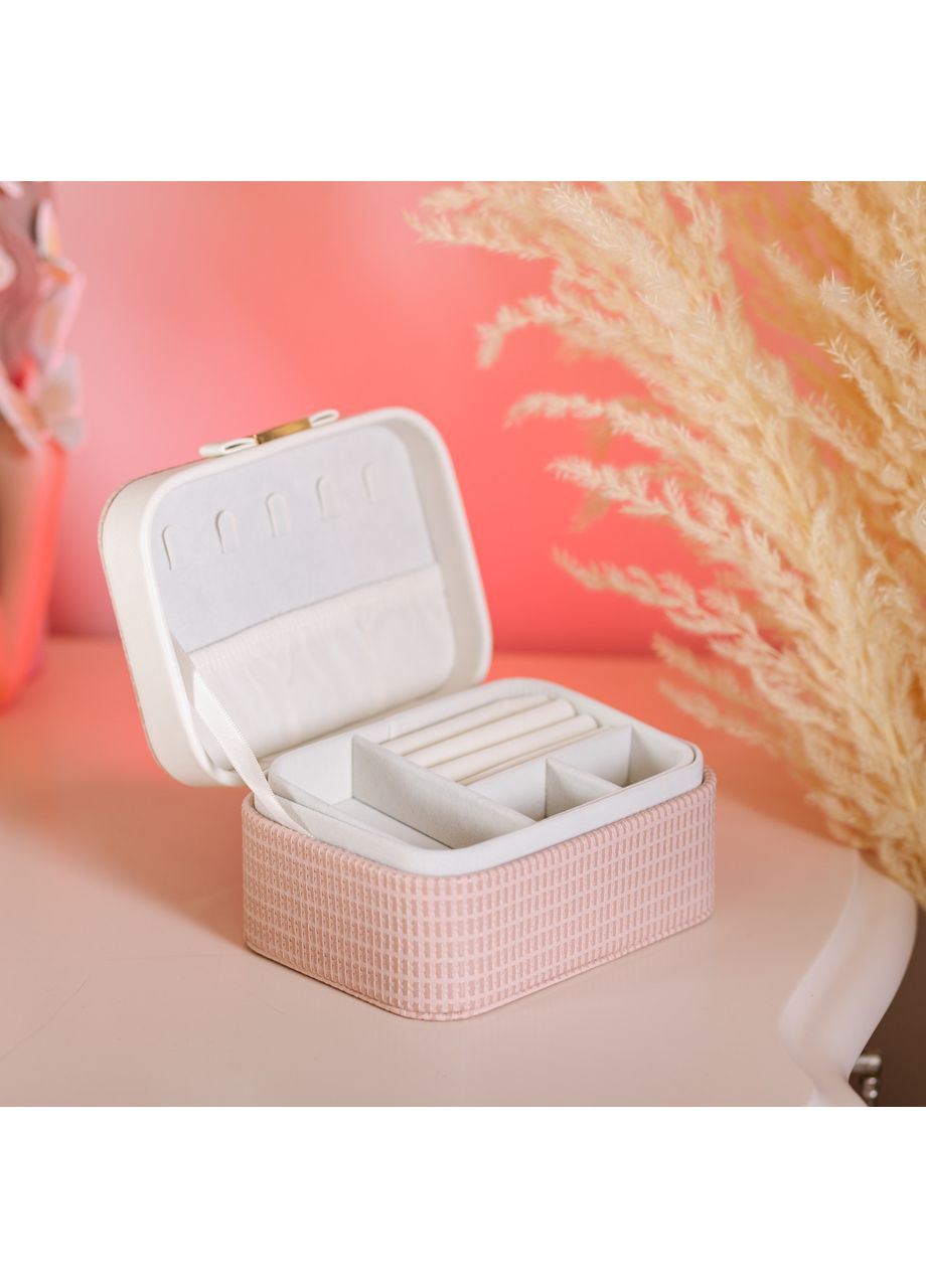 Скринька для прикрас з еко шкіри 15.5×11.5×8.5 органайзер для ювелірних виробів HP-5-37P Yiwu (370800913)