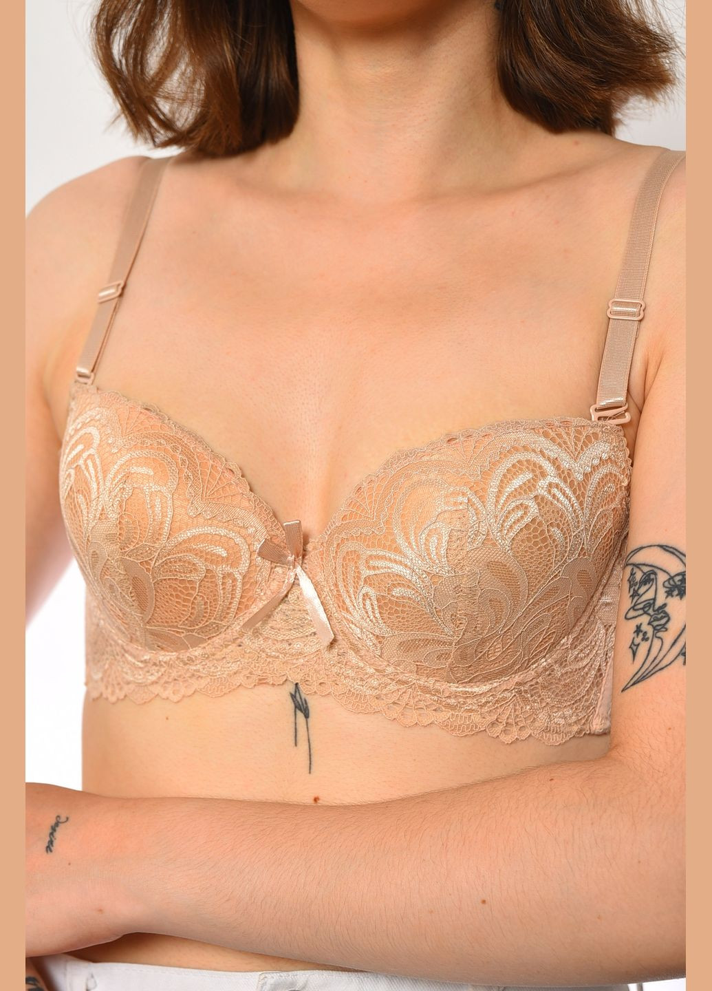 Бежевый бюстгальтер женский бежевого цвета чашка в Let's Shop полиамид