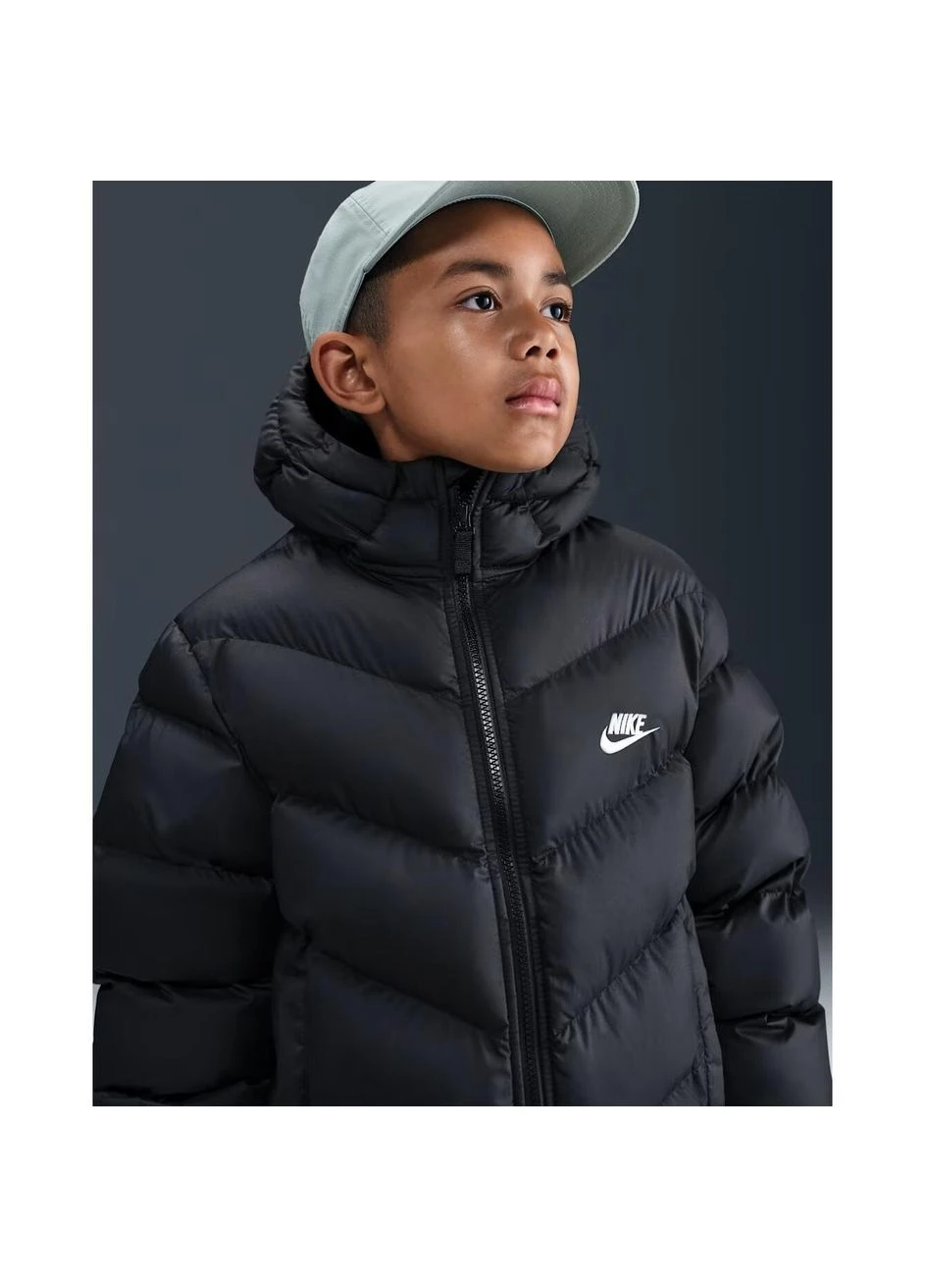 Чорна зимня куртка підліткова чорна hq4976-010 Nike SPORTSWEAR ALL DAY PLAY THERMA-FIT LOOSE-FIT