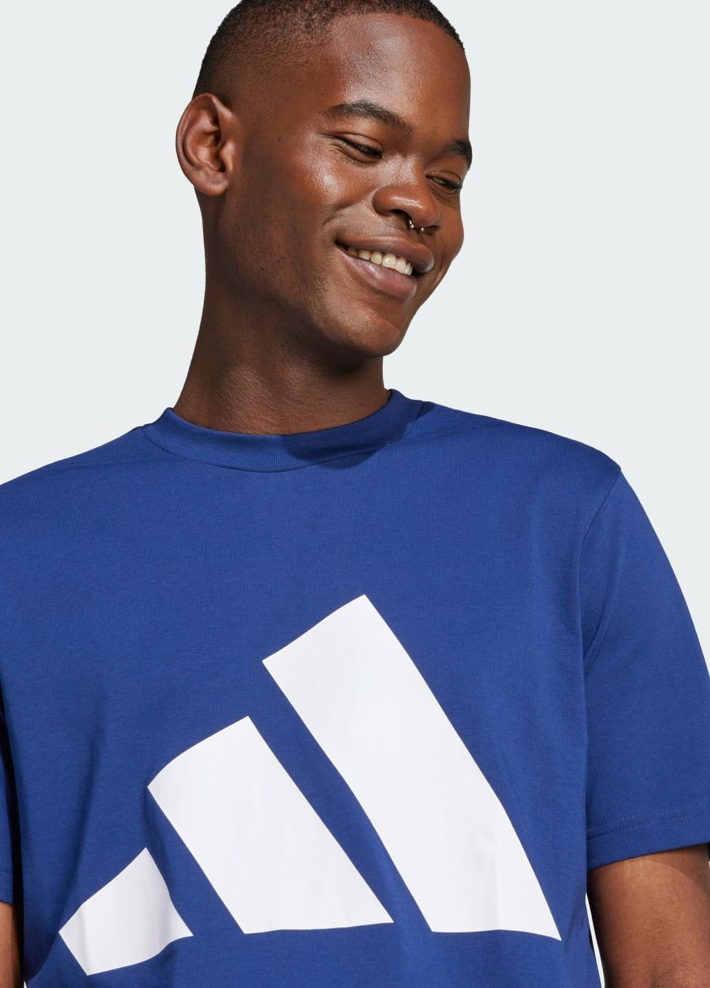 Синяя футболка essentials big logo adidas