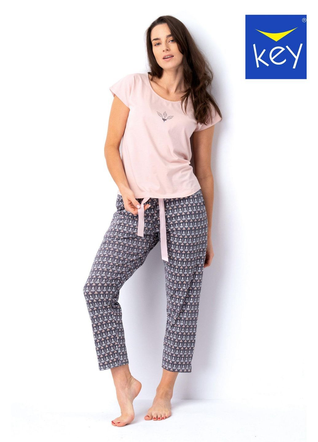 Розовая пижама женская (футб.кор.рук.,бриджи) lns 722 a25 Key