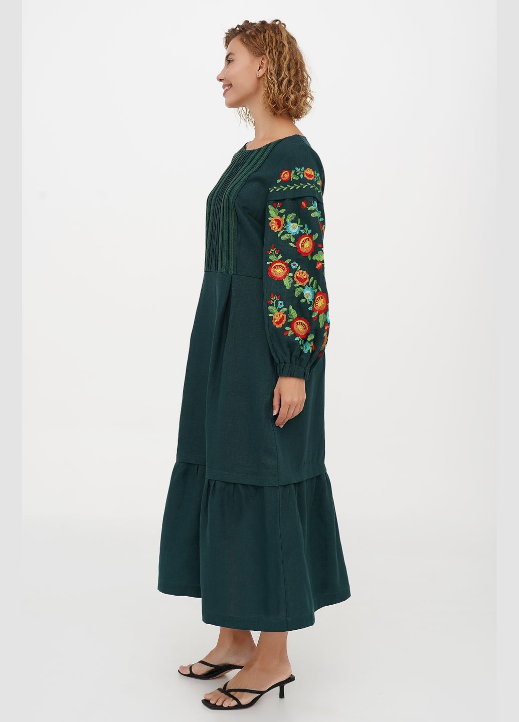 Зелена лляна максі сукня-вишиванка з поясом, з мереживом і квітковою вишивкою на рукавах забава., р., код 0463/46/1463 ГАЛЕРЕЯ ЛЬОНУ