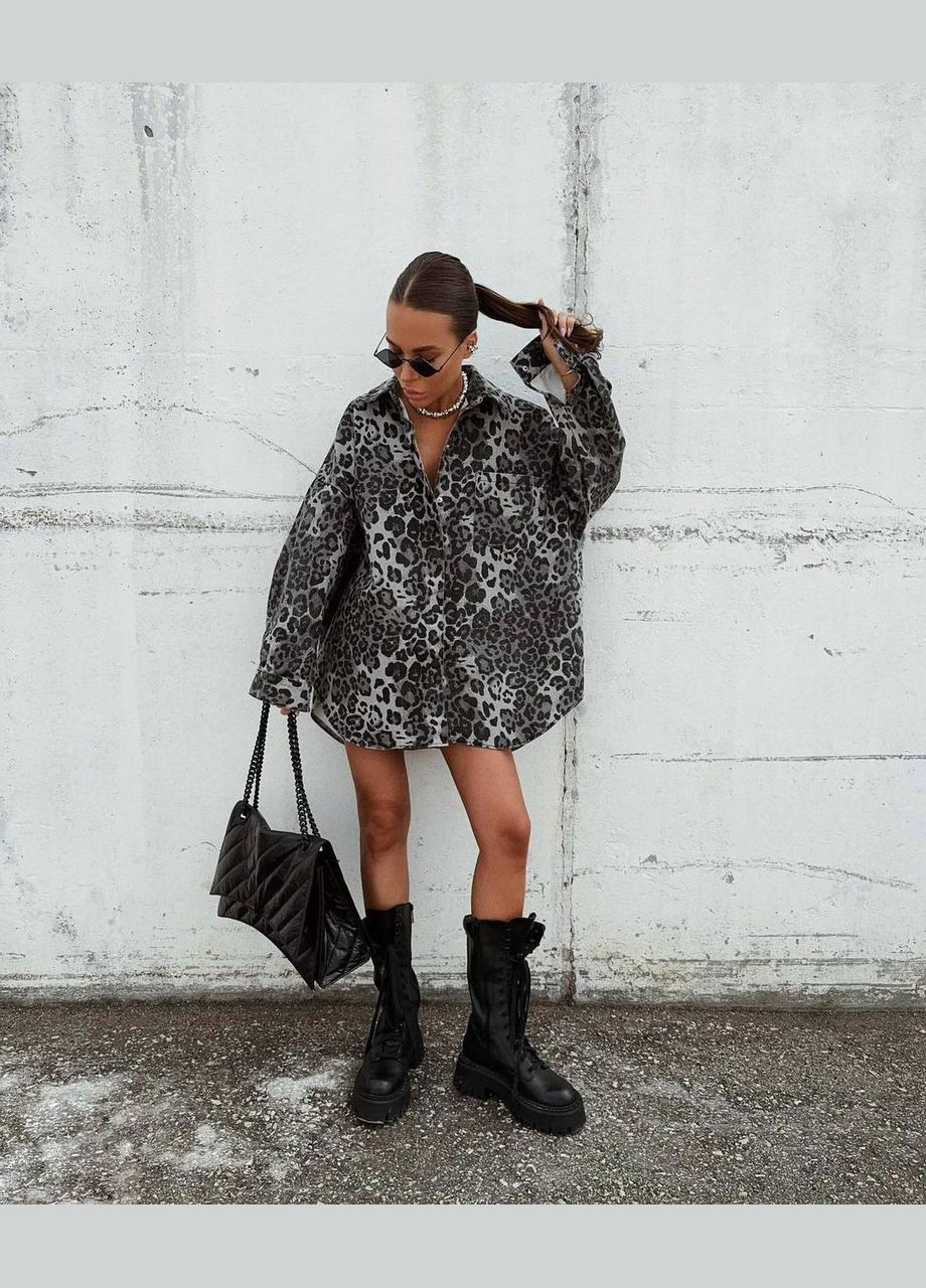 Серая спортивная, повседневный, джинсовая, кэжуал рубашка леопардовый No Brand с длинным рукавом