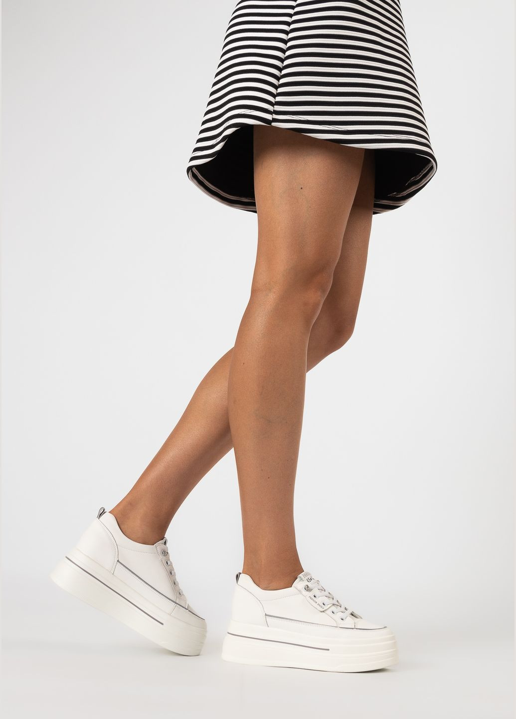 Белые кеды (2524т) Lola Andy