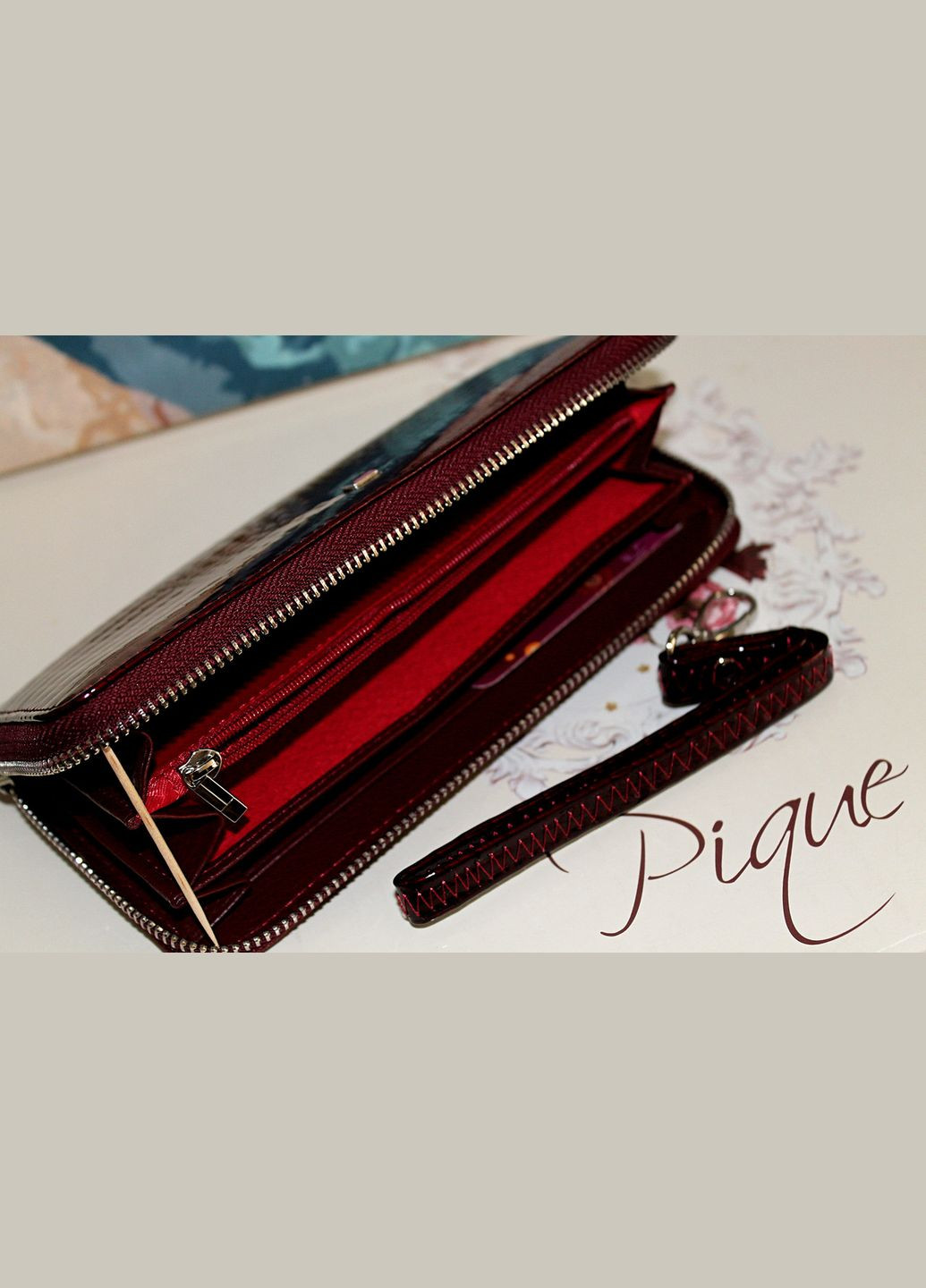 Кожаный женский кошелек клатч на молнии 0832 бордовый Henghuang (307284824)