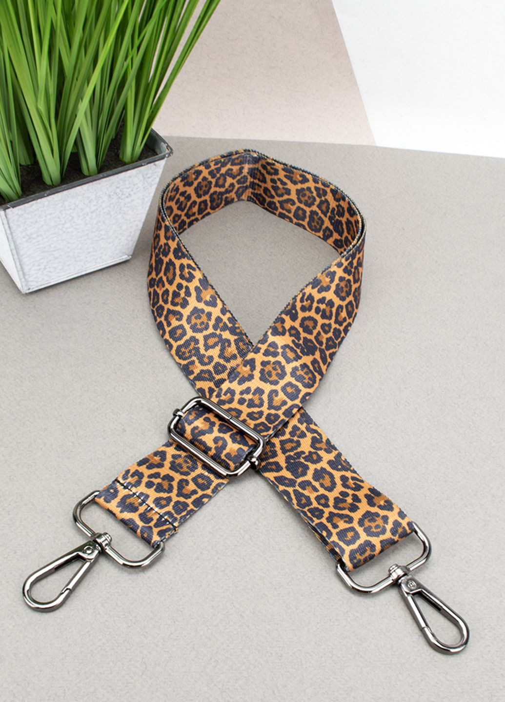 Ремінь для сумки текстильний 38 мм SR-7043-56 black з карабінами леопардовий HandyCover (303628843)