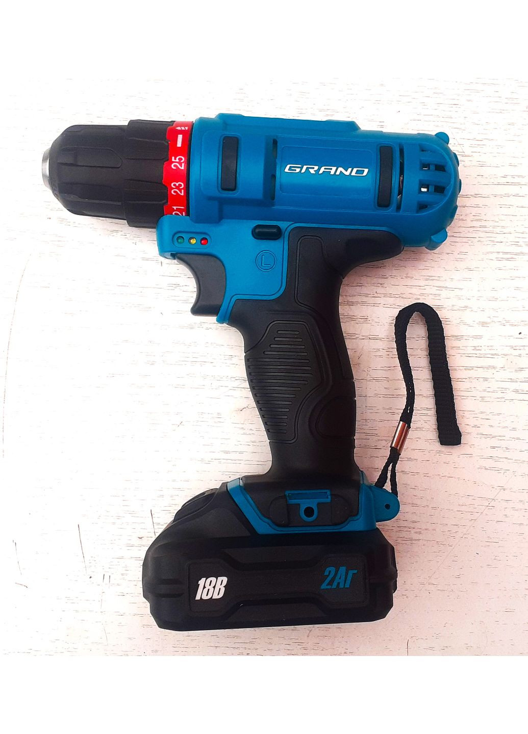 Шуруповерт акумуляторний ТАК-18-10 Вольт Grand (364121412)