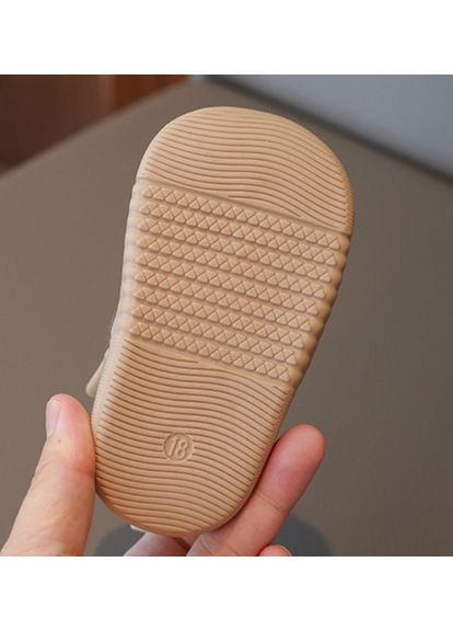 Коричневые зимние ботинки зимние детские с мехом topstar белый No Brand