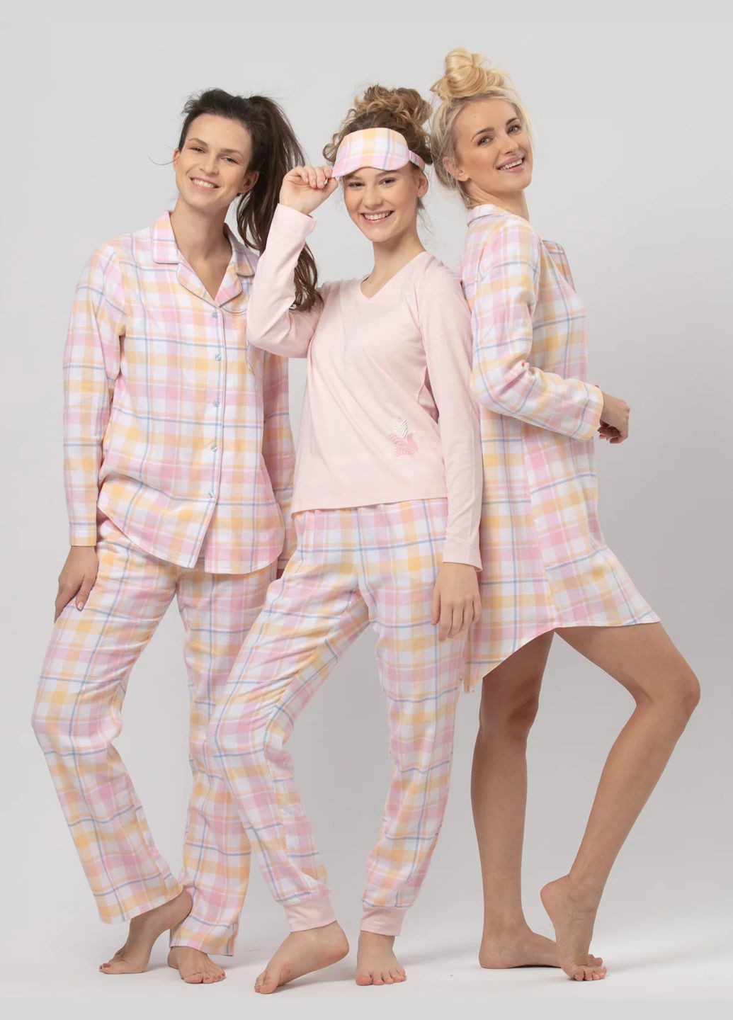 Рожева зимня жіноча піжама з фланелевими штанами на манжетах lns 664 кофта + брюки Key