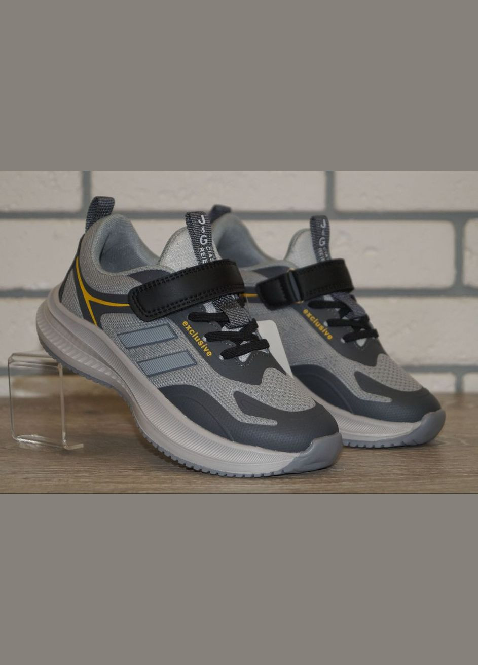 Серые демисезонные кроссовки спортивные для мальчика серые Jong Golf