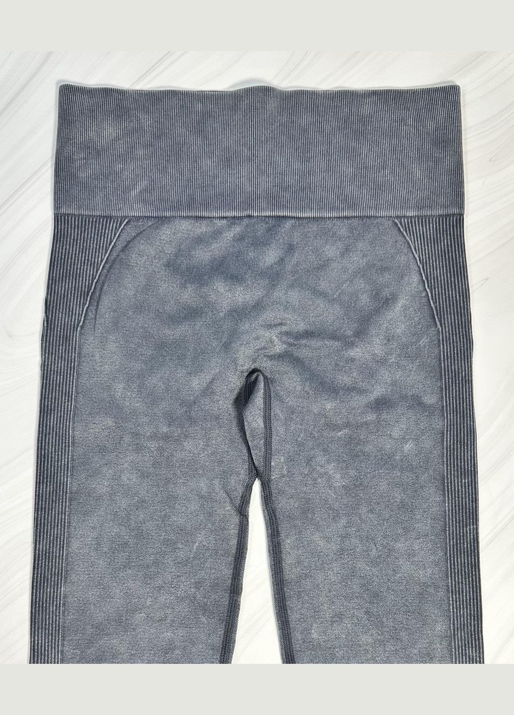 Уцінка. Незначний дефект - деталі в описі. Легінси для фітнесу, залу з ефектом пуш-ап - імітація джинсу No Brand (325876035)