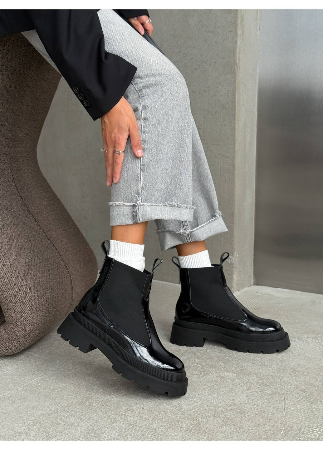 Зимние зимние челси из лакированной кожи Helen