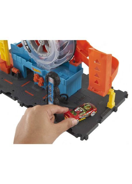 Трек-игровой набор City Головокружительные трюки на шиномонтаже (HDP02) Hot Wheels (367859697)