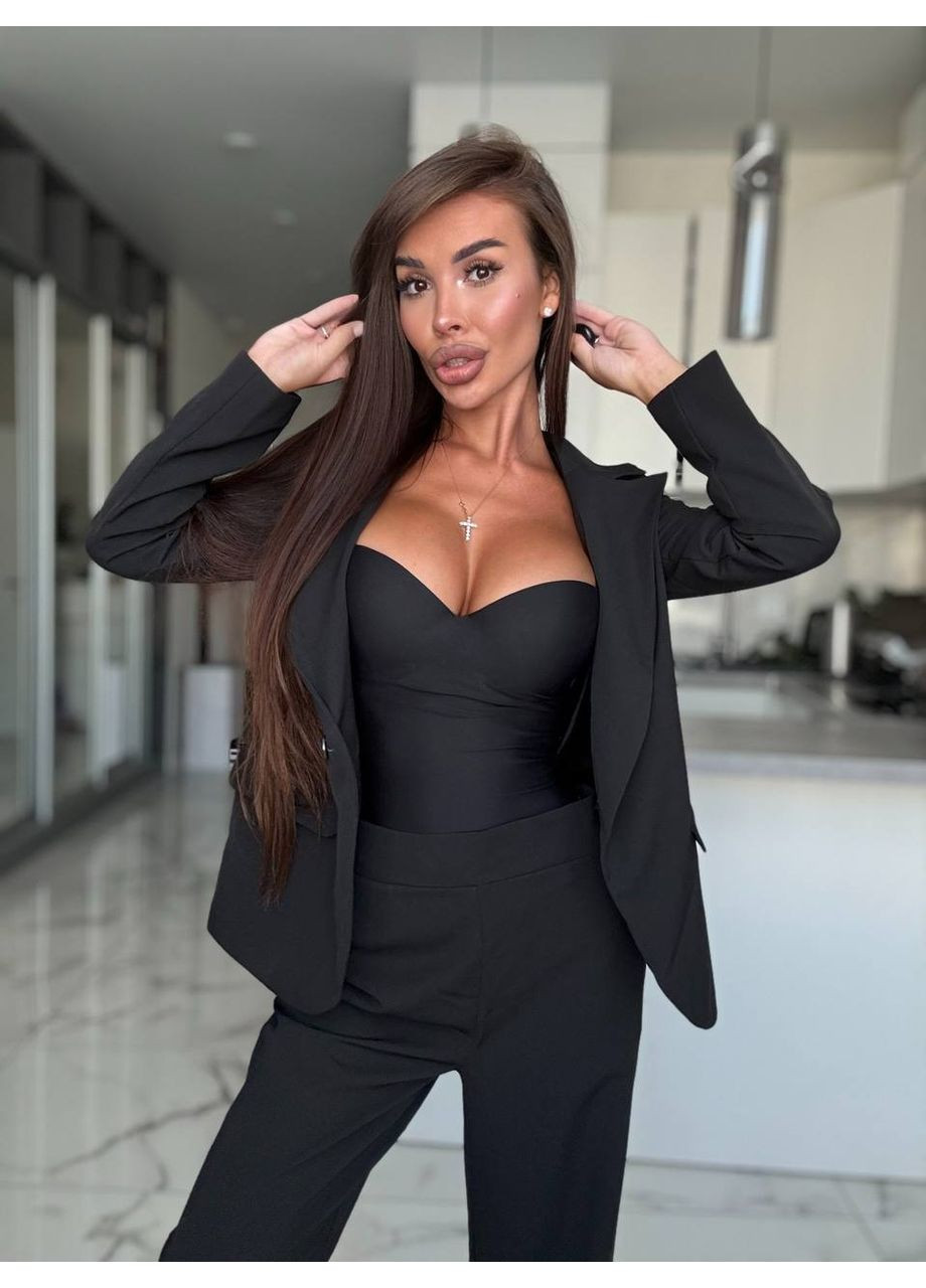 Жіночий класичний костюм Україна (358934279)