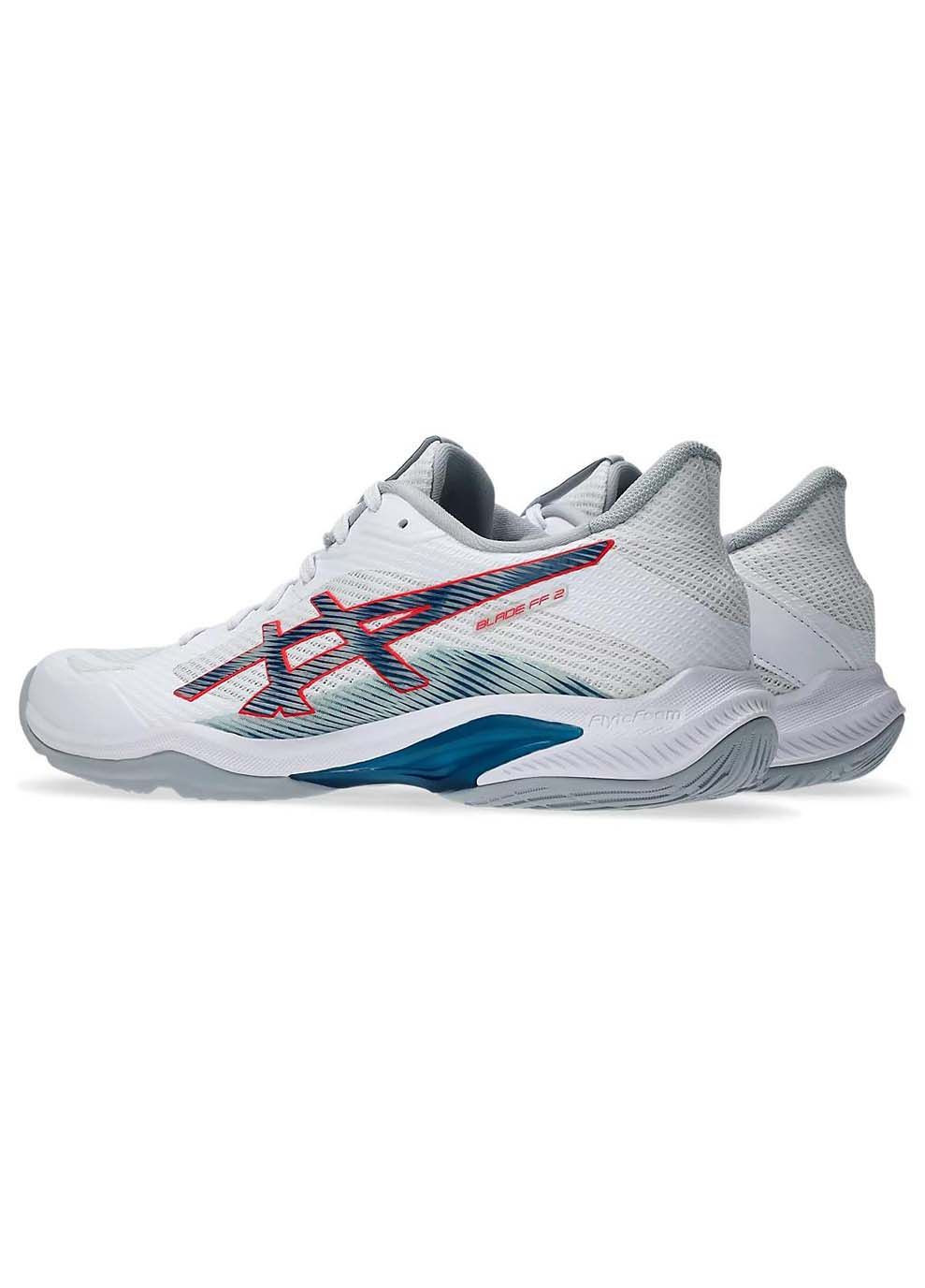 Женские Кроссовки Blade FF 2 White/Mako Blue Asics белые демисезоны (367589451)