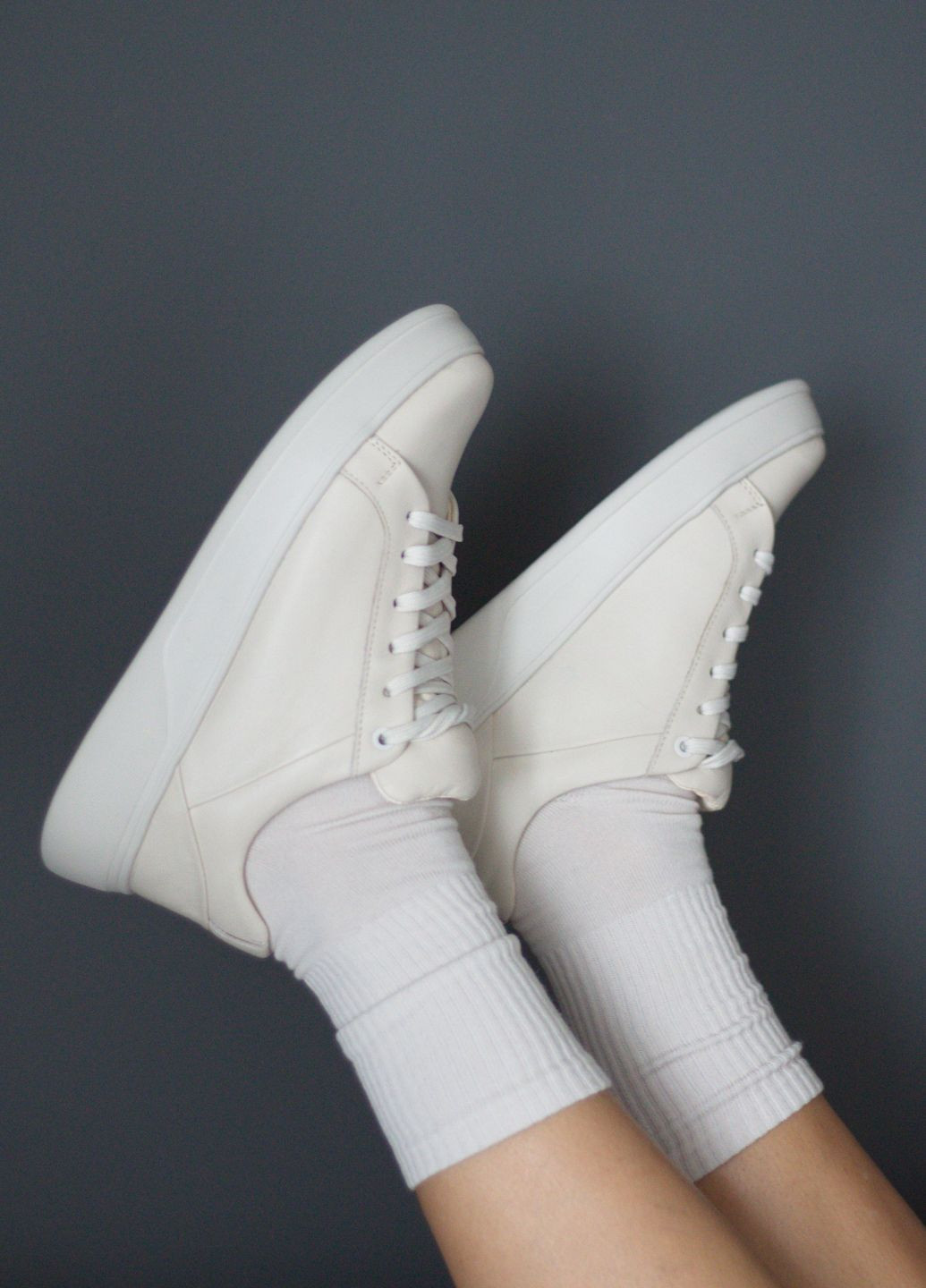 Молочні кеди жіночі з натуральної шкіри Zlett 3528