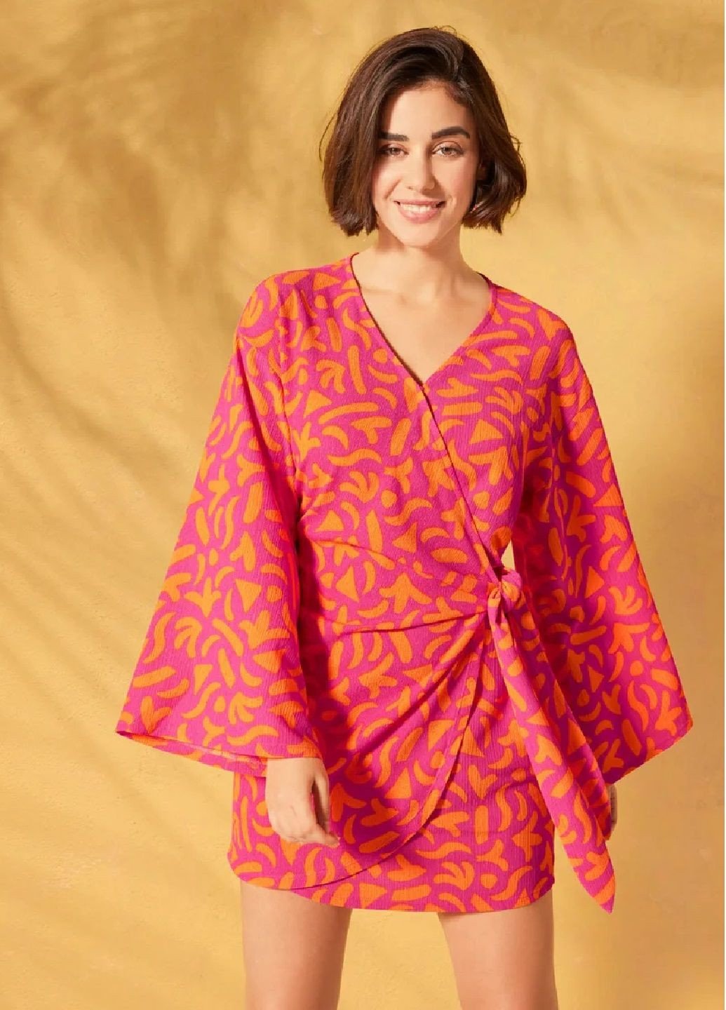 Комбінована повсякденний сукня з запахом на запах Esmara з абстрактним візерунком