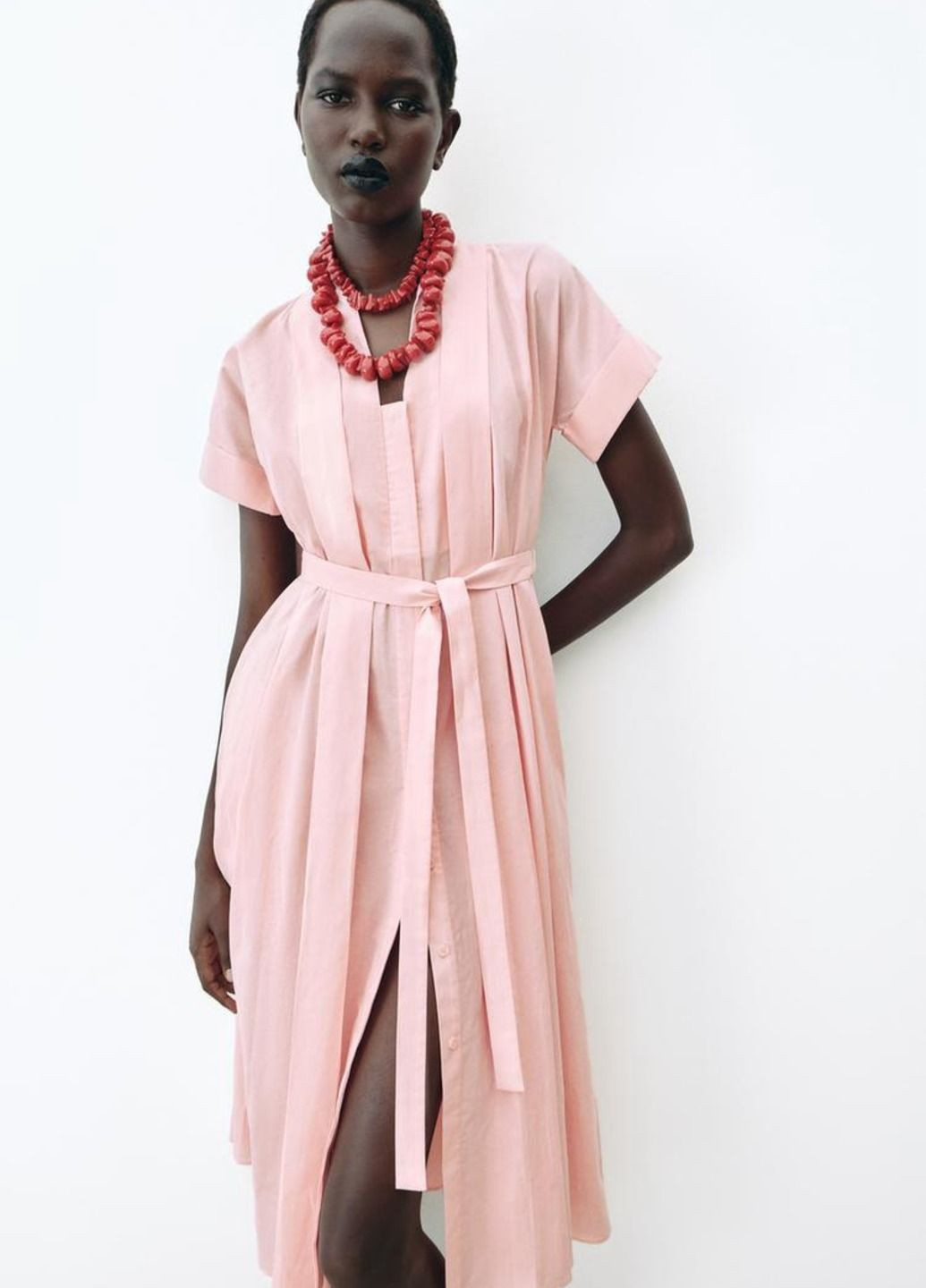 Светло-розовое праздничный, коктейльное, повседневный, вечернее, кэжуал, деловое, пляжное платье Zara