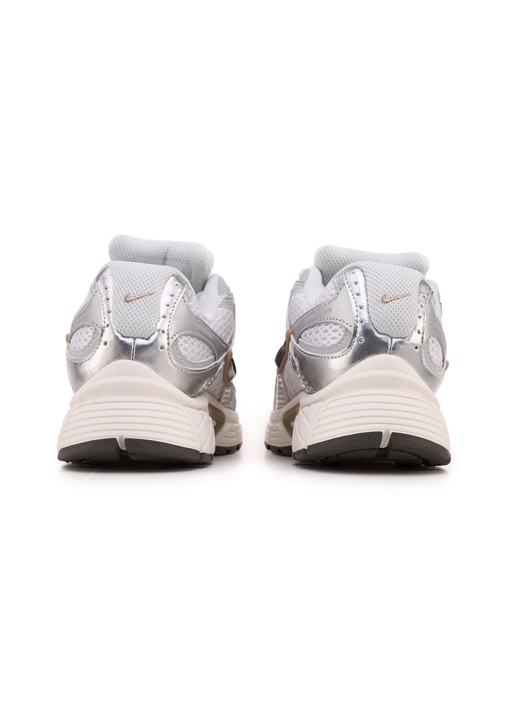 Білі кросівки чоловічі nike v5 rnr white silver gold найк в5 білі демісезон No Brand