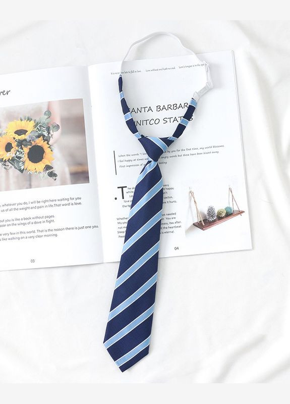 Галстук з блакитними косими смужками 32х7 см No Brand (349501051)