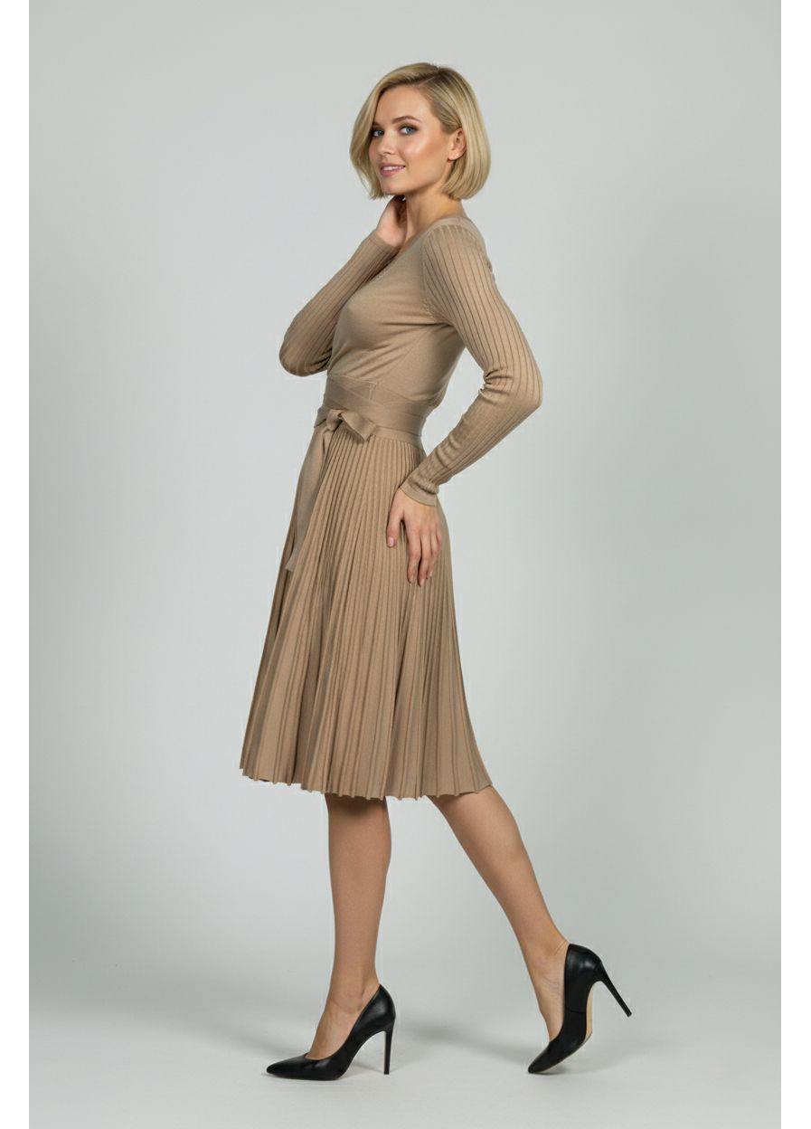 Бежева кежуал сукня-міді плісована трикотажна фіолетовий Number Nine однотонна