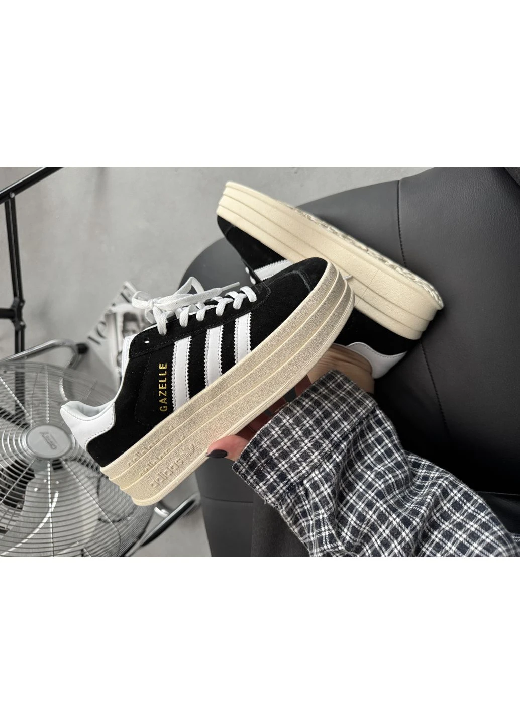 Білі літні кросівки adidas gazelle bold black/white адідас газель No Brand