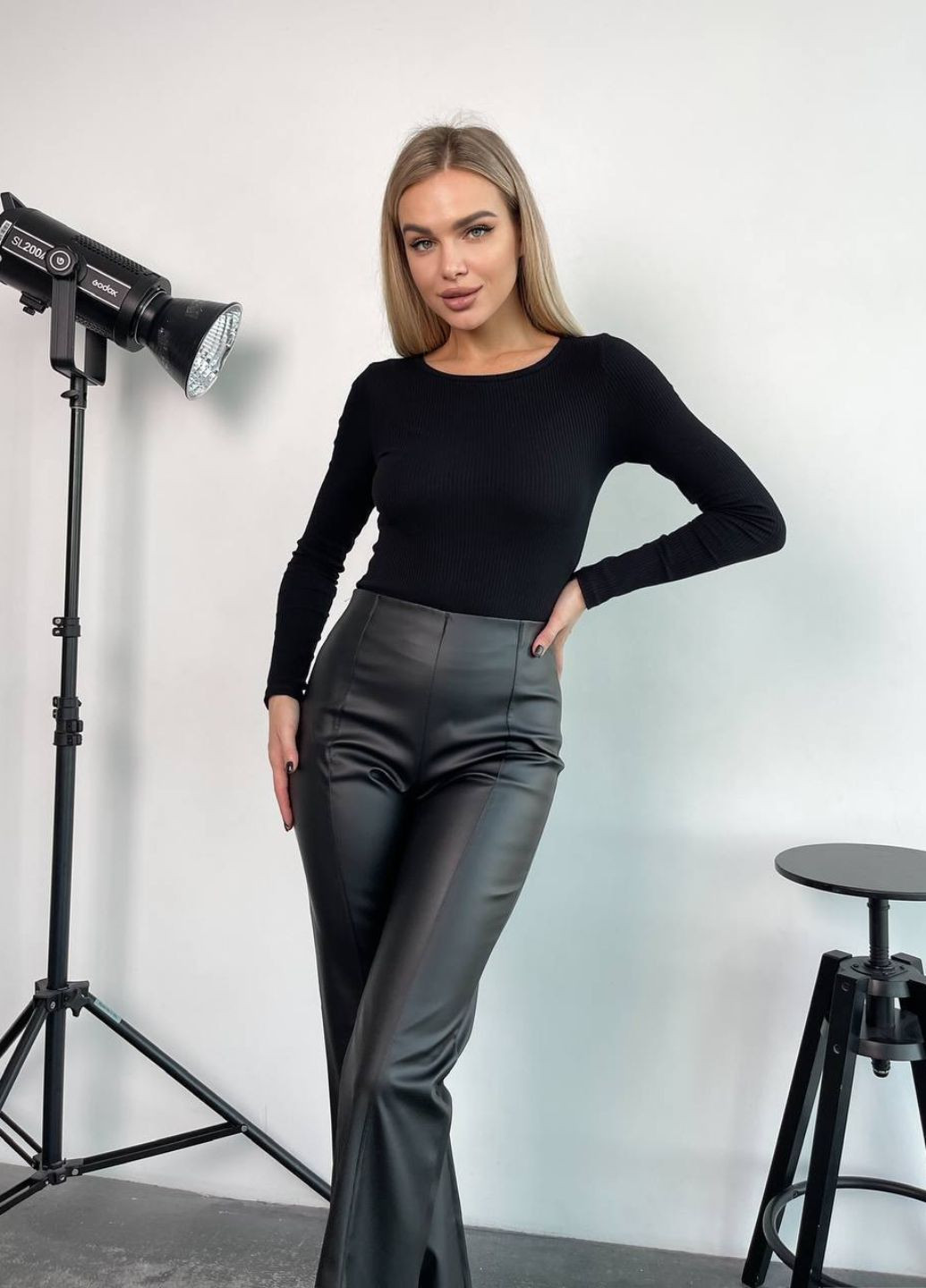 Лосины из матовой эко кожи на резинке. Allthings (322670012)