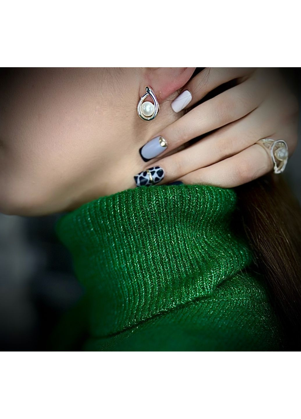 Срібний комплект прикрас з натуральною перлиною — елегантна класика, що підкреслює витонченість і стиль 🤍✨ Family Jewelry House (356567840)