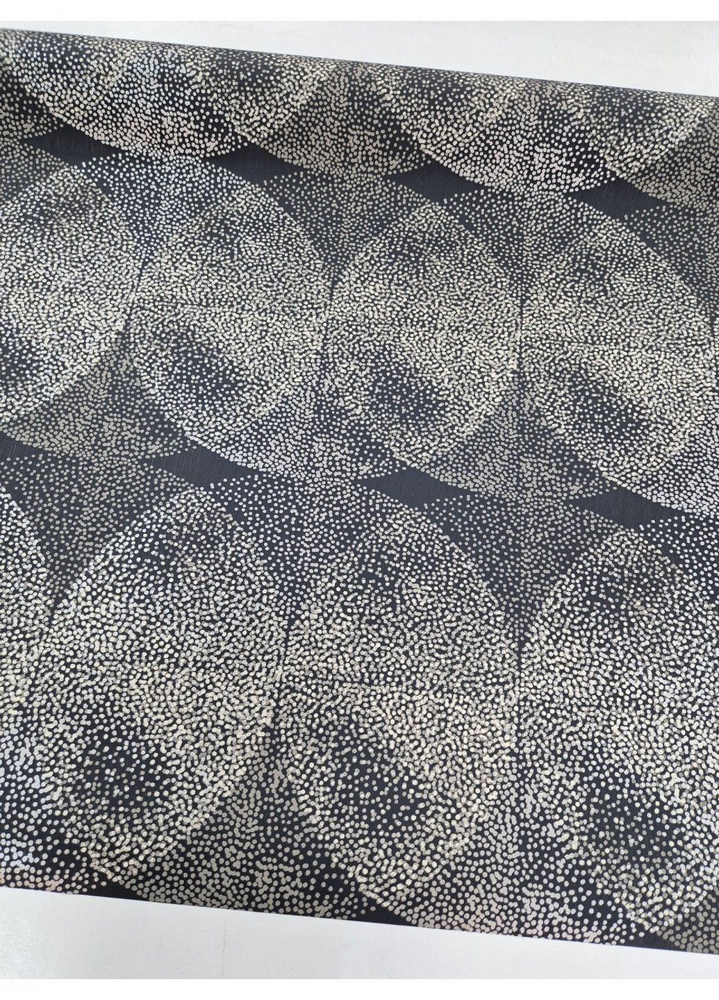 Шпалери вінілові 10.05 × 1.06 м 33614, чорні, кавові, бежеві для спальні, вітальні, кухні, коридору MARBURG (340275590)