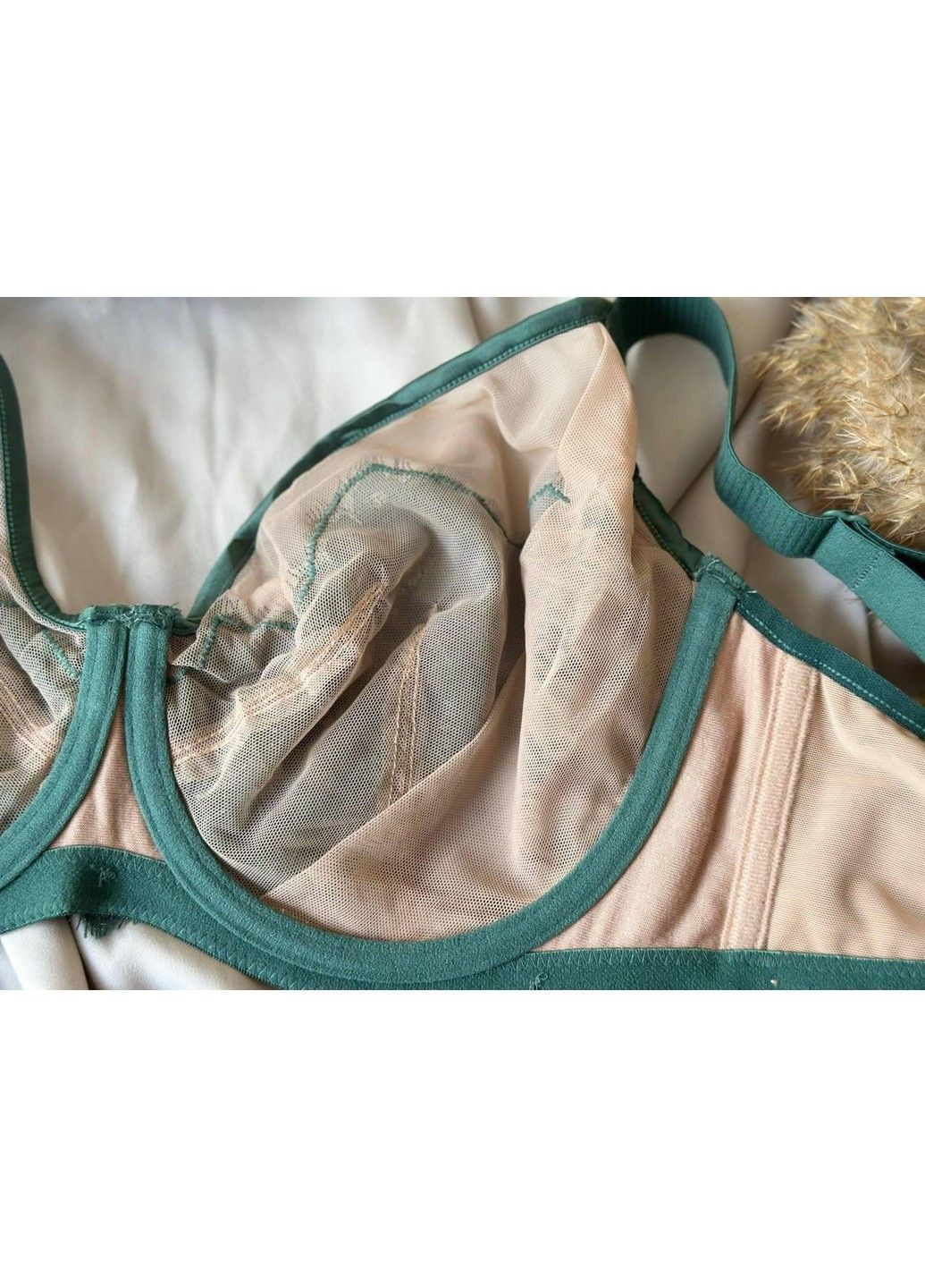 Зелений бюстгальтер без поролону зелений Lanny Mode