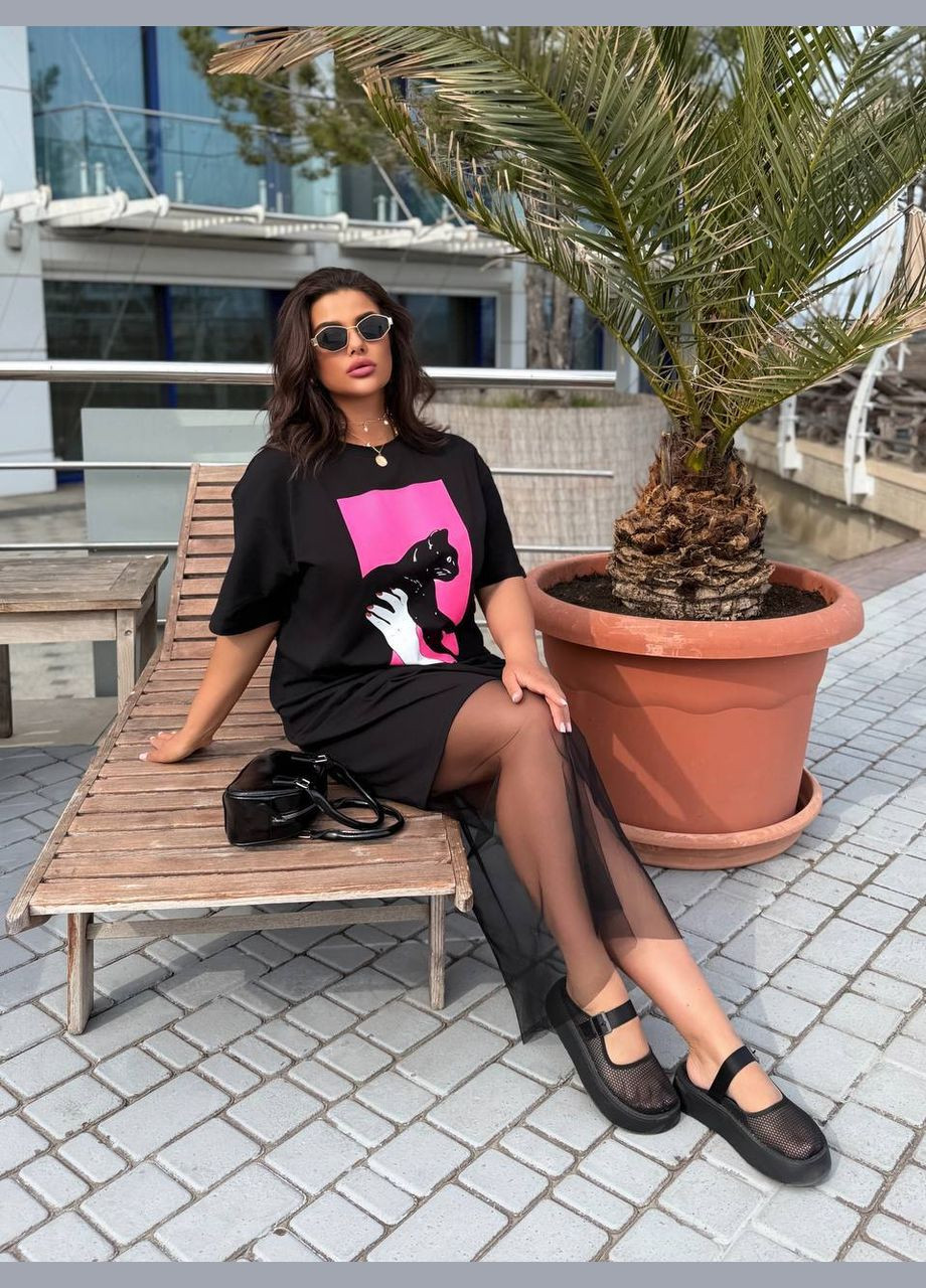 Чорна повсякденний сукня вільного крою з яскравим принтом та фатиновими вставками MonCher