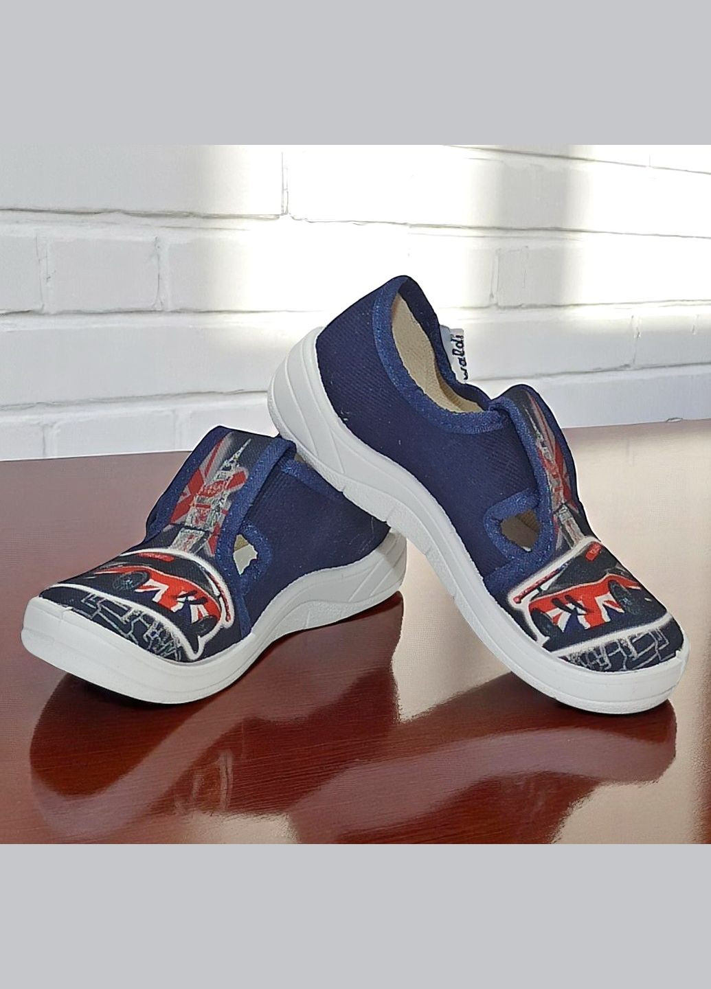 Синие ортопедические тапочки на липучке для мальчика сменка в садик валди Waldi