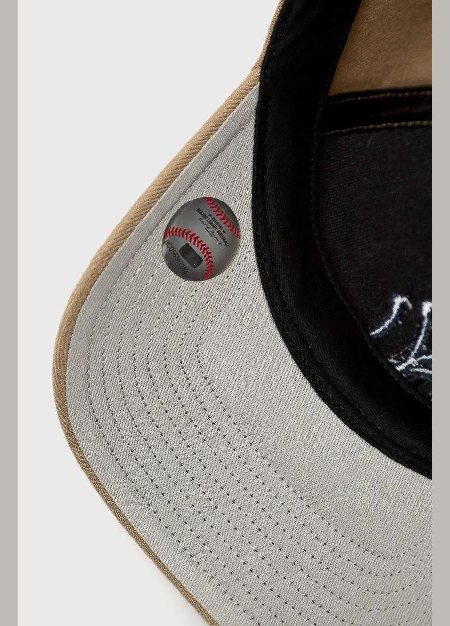 Кепка NEW YORK YANKEES B-MVP17WBV-KHA 47 Brand (341302477)