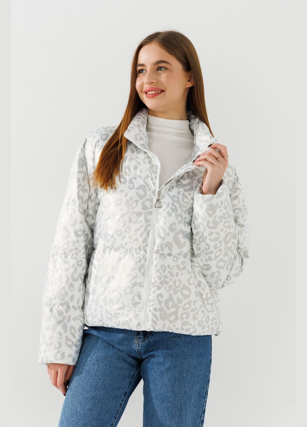 Сіра демісезонна вітрівка з візерунком жіноча 2455-1 shop (2000990885722) On me