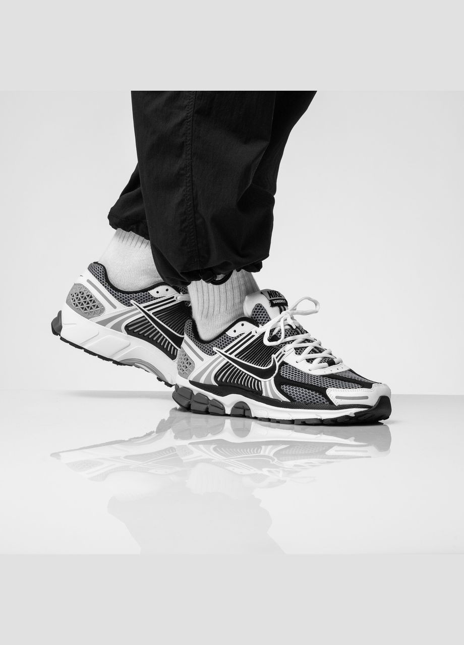 Сріблясті Осінні кросівки nike zoom vomero 5 grey ci1694 найк зум No Brand
