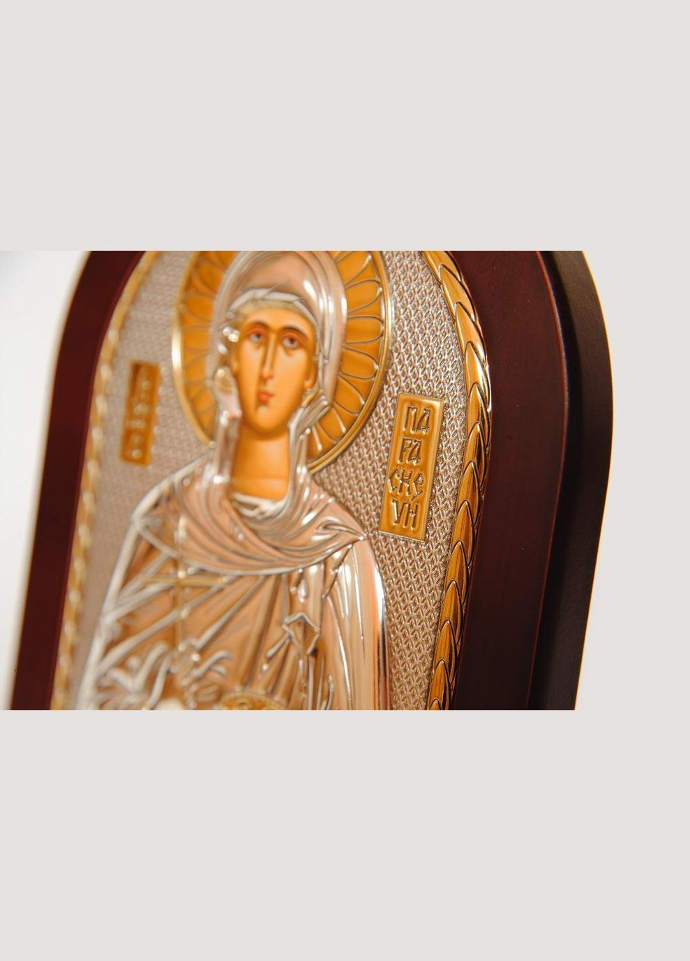 Серебряная икона Святая Параскева 15,6х19см с позолотой в арочном киоте с дерева Silver Axion (266266042)
