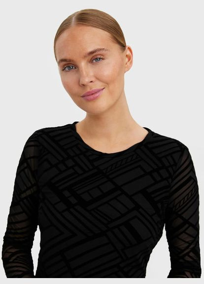 Черное коктейльное платье Vero Moda с геометрическим узором