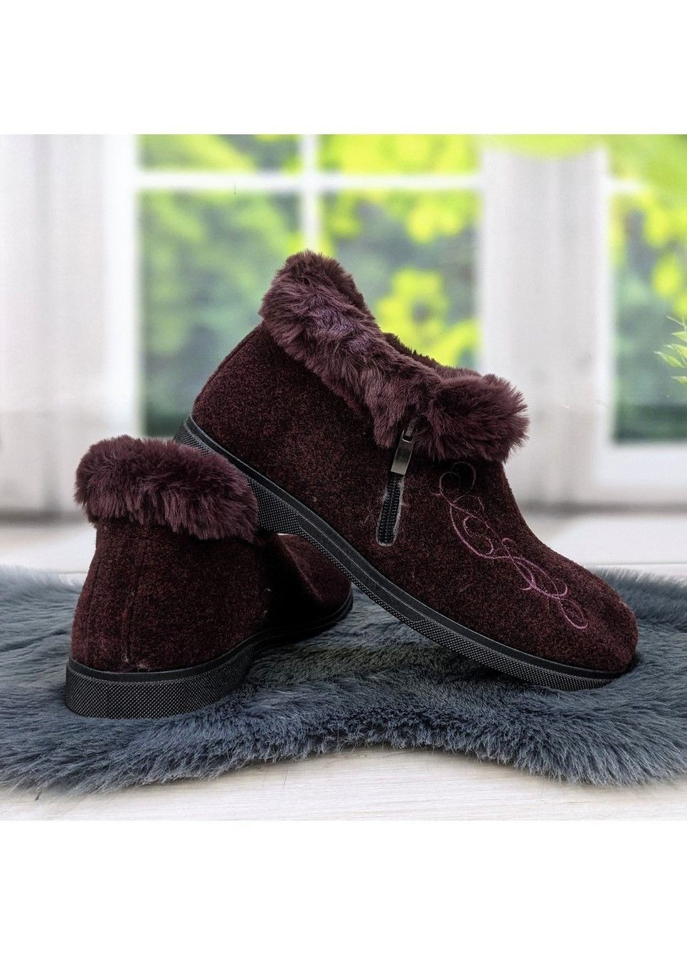 Бордовые тапочки чуни женские высокие на меху бордовые Gipanis