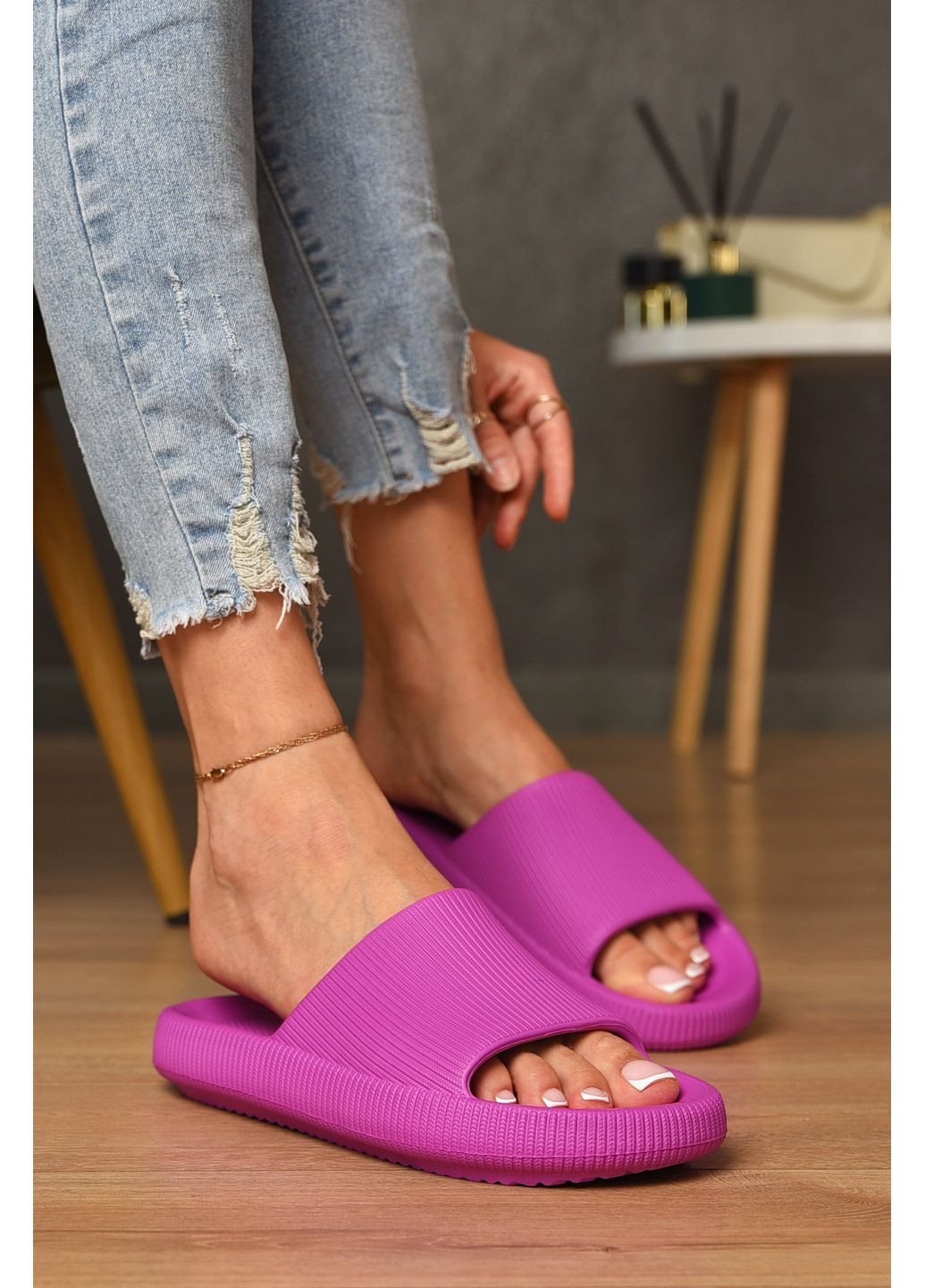 Шльопанці піна жіночі кольору фуксії Let's Shop (348781850)
