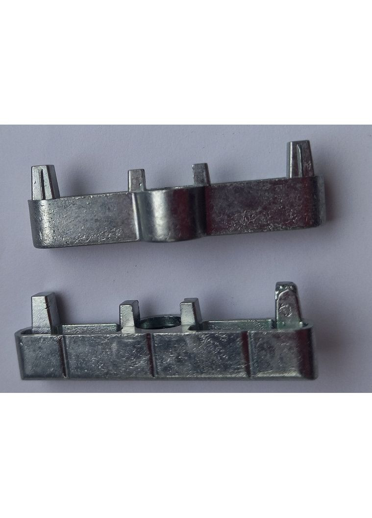 Відповідна планка для Rehau 13 мм із саморізом Maco (363329691)