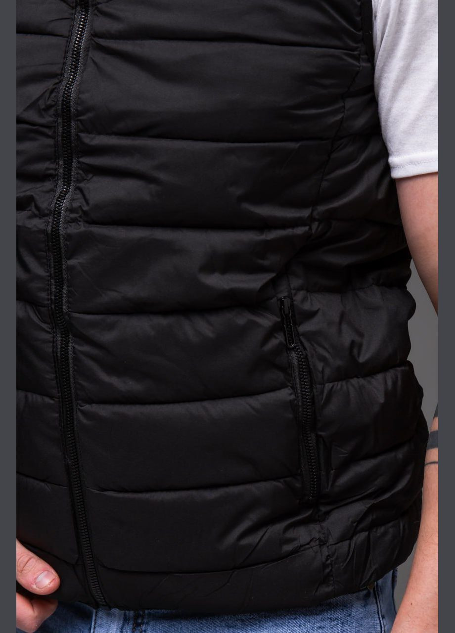 Утепленный мужской жилет со съемным капюшоном. Vakko (322430207)