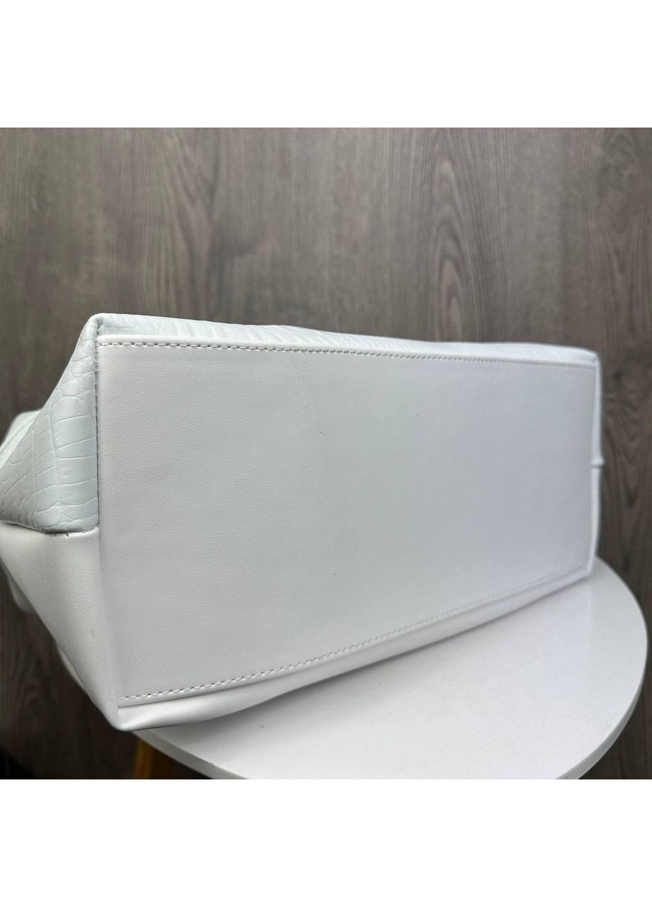 Жіноча міська сумка з екошкіри для фітнесу та спортзалу чорна м'яка дорожня сумка ProDobro (363136454)