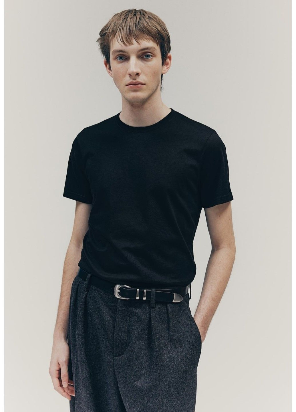 Чорна чоловіча бавовняна футболка slim fit (58066) m чорна H&M