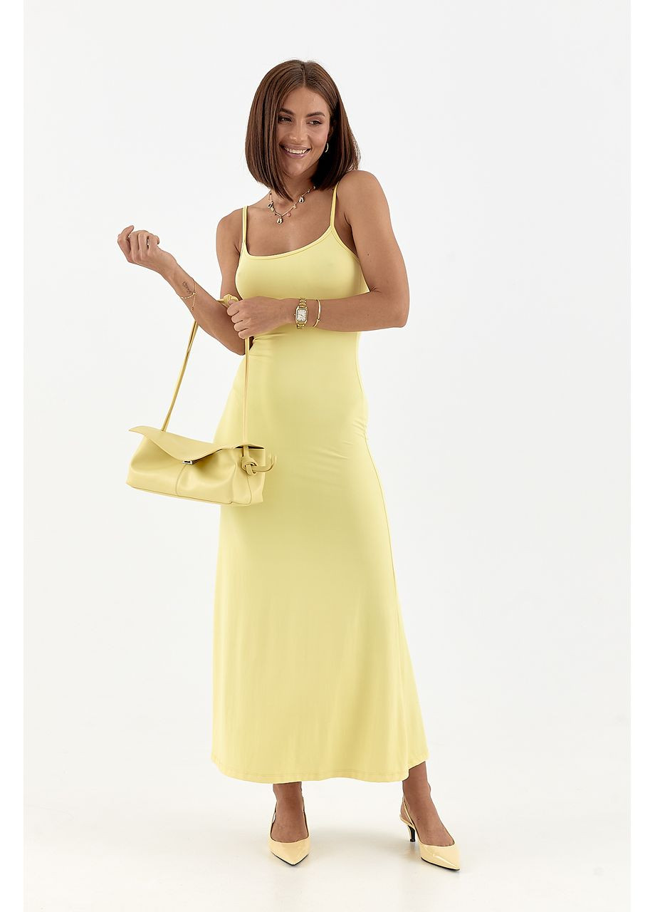 Жовтий повсякденний облягаюча сукня на бретелях - чорний колір Lurex