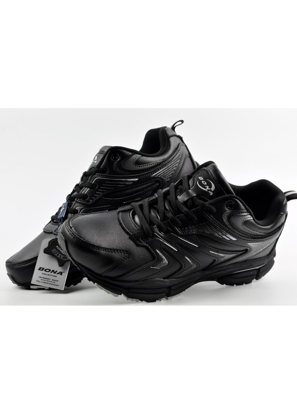 Черные демисезонные кроссовки Bona