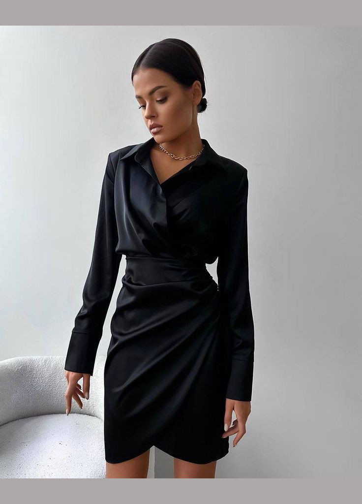 Чорна кежуал сукня-сорочка з довгим рукавом на запах Adelante однотонна