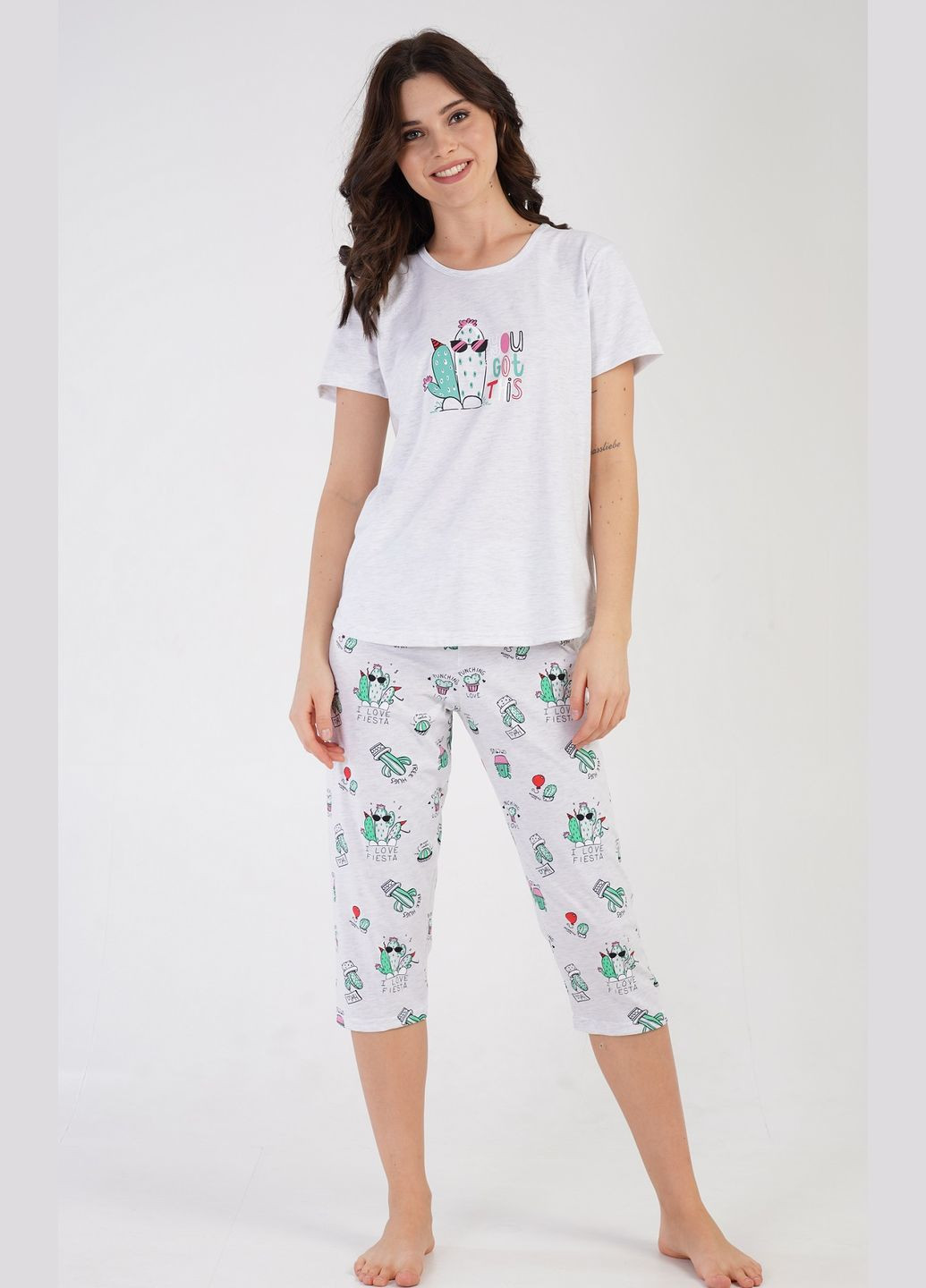 Світло-сіра всесезон піжама бавовняна жіноча (футболка, бриджі) футболка+ бриджі Vienetta