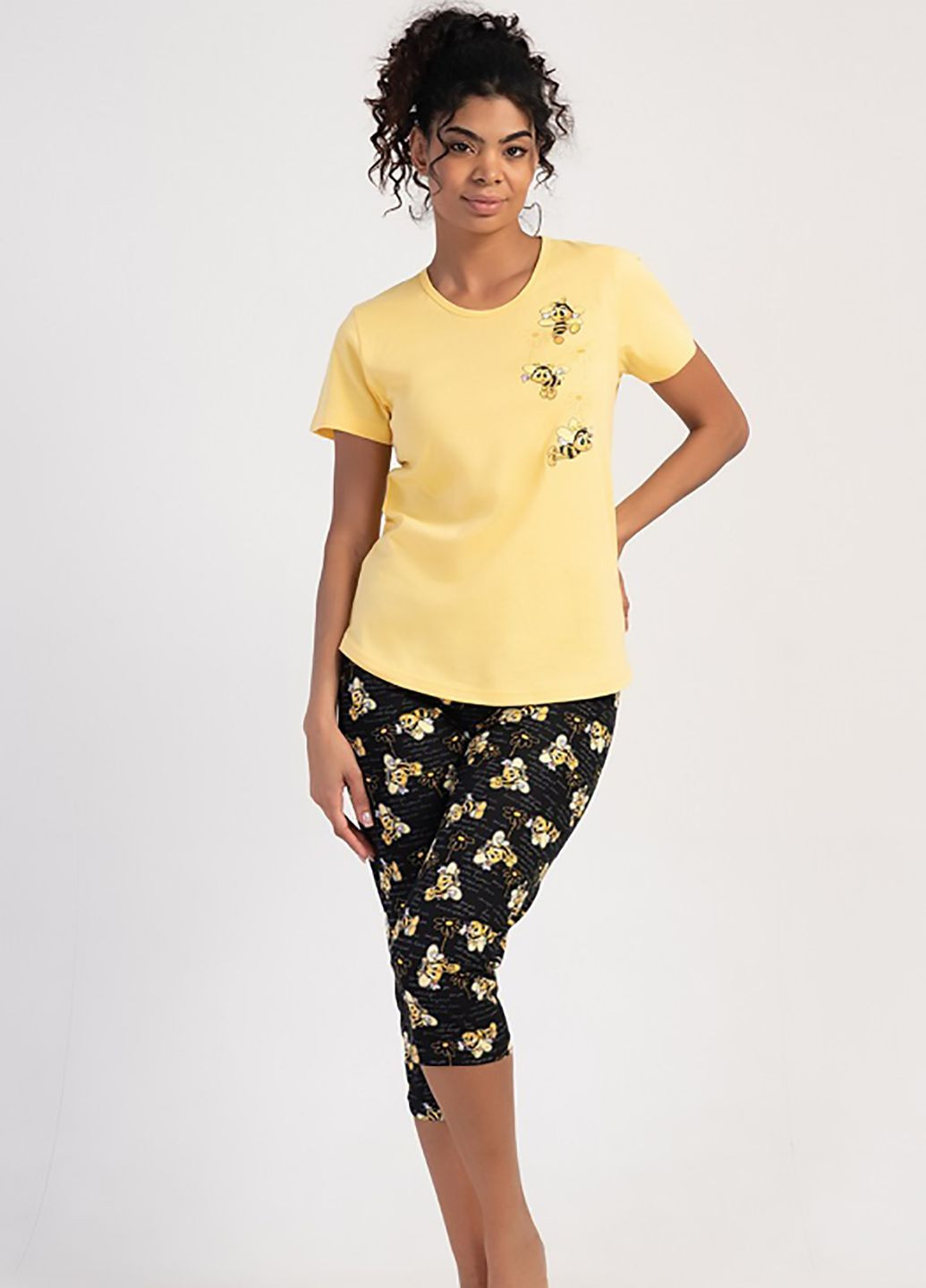 Желтая всесезон пижама Vienetta