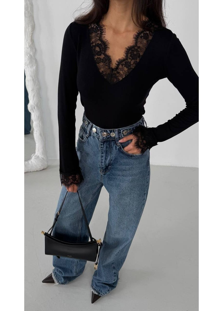 Лонгслив с кружевом по горловине и рукавам No Brand (370547555)