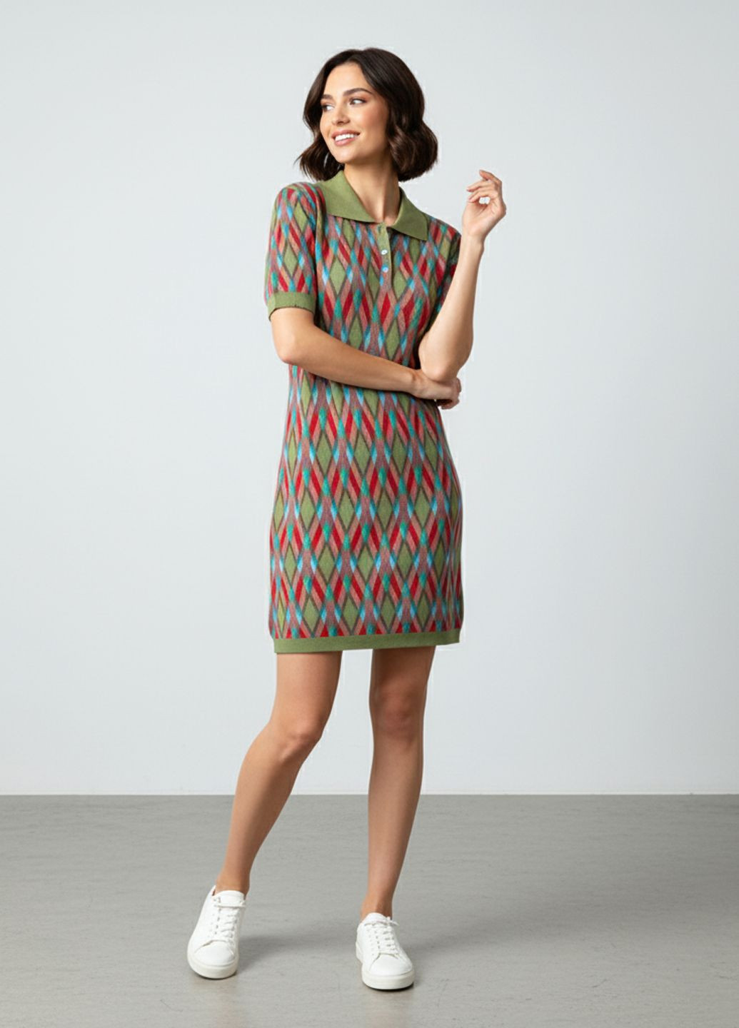Зеленое кэжуал летнее платье-поло в стиле ретро dp-286 зеленый платье-футболка Number Nine с геометрическим узором